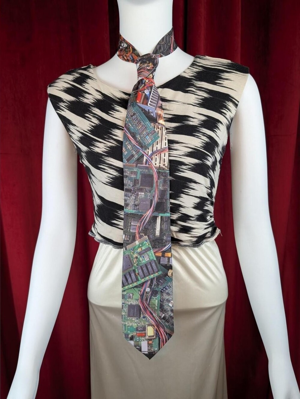 Vintage 1994 Ralph Marlin x Byte Shop Connection Point Computer Circuit Tie